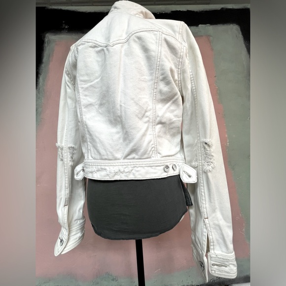 Abercrombie & Fitch white denim jacket - Picture 3 of 8